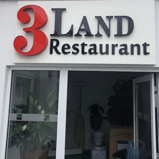 3Land Restaurant