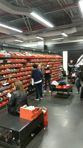 Sporting Goods Store «Nike Clearance Store», reviews and photos, 40-24 College Point Blvd, Flushing, NY 11354, USA