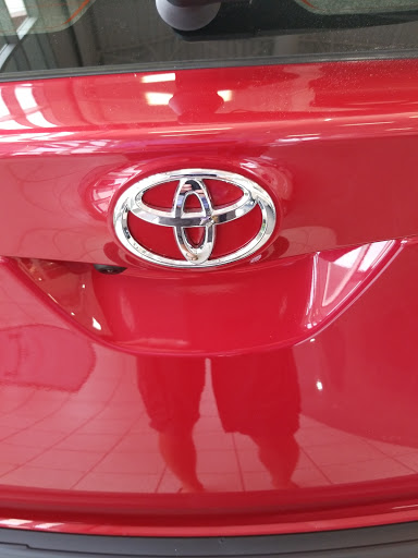 Toyota Dealer 