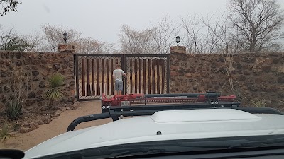 Photos of Mobola Lodge