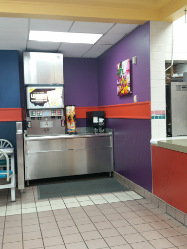 Mexican Restaurant «Taco Bell», reviews and photos, 329 Main St, New Rochelle, NY 10801, USA