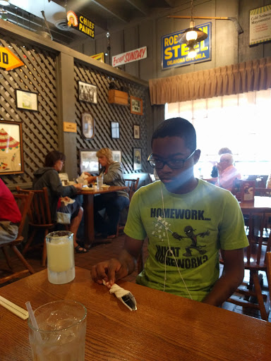 American Restaurant «Cracker Barrel Old Country Store», reviews and photos, 13600 Wolfe Rd, New Freedom, PA 17349, USA