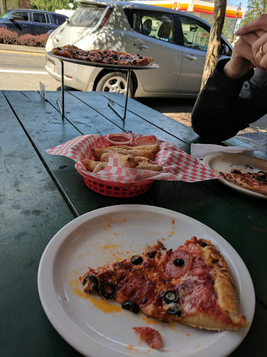 Pizza Restaurant «Red Pepper Pizzeria & Pasta Duvall», reviews and photos, 15720 Main St NE, Duvall, WA 98019, USA