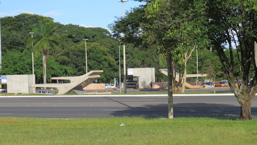 Estação 102 Sul, Asa Sul - SHCS, Brasília - DF, 70330-500, Brasil, Estao_de_Metr, estado Distrito Federal