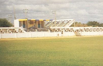 Estádio Governador César Cals (LARANJAL), R. Dr. José Ramalho, 990-1050 - Centro, Russas - CE, 62900-000, Brasil, Estdio_de_Futebol, estado Ceará