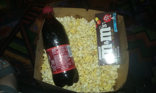 Regal Cinemas Rancho Mirage 16 & IMAX