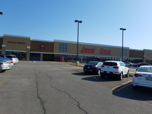 Grocery Store «Jewel-Osco», reviews and photos, 900 E Rollins Rd, Round Lake Beach, IL 60073, USA