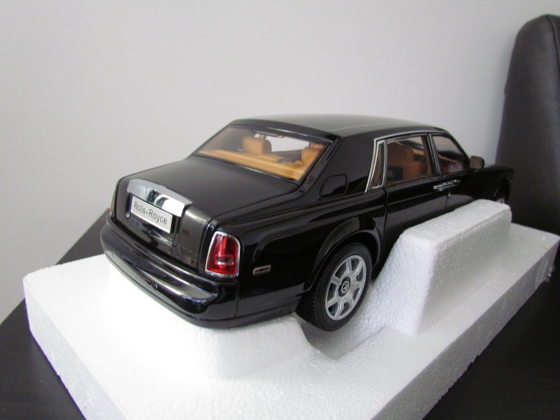 Rolls Royce Phantom - DX Sedan | Coupe | Convertible - DiecastXchange