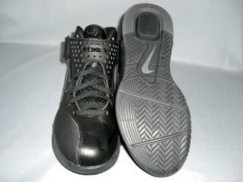 Nike LeBron Soldier V 8211 Triple Black 8211 Upcoming Colorway