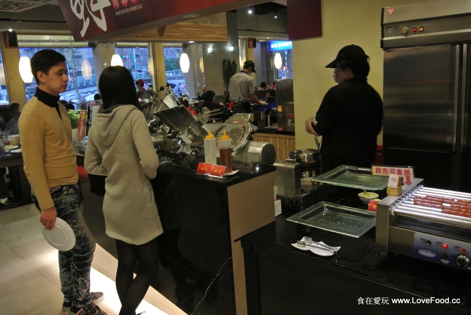 千葉火鍋店內陳設與餐點細節