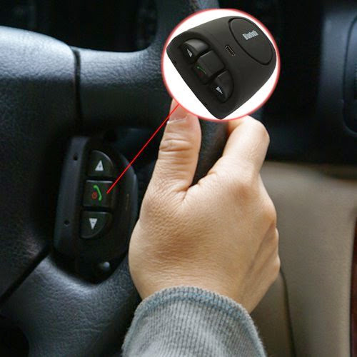  Bluetooth 3.0 Hands-free Steering Wheel Car Kit Speakerphone Speaker for Mobile Phone Such As: Samsung Note Ii Samsung Galaxy III Iphone 4 Iphone 4s Iphone5 Nokia Blackberry Support English Spanish Chinese