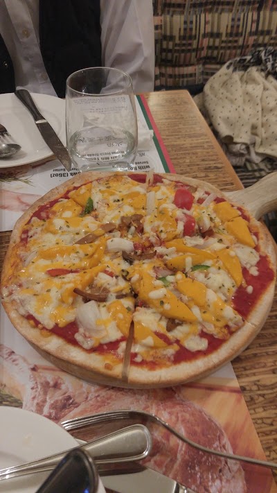 Photos of Avanti Pizzeria