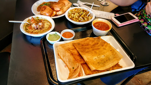 Indian Restaurant «Bombay Chowpatty», reviews and photos, 825 W Royal Ln, Irving, TX 75039, USA