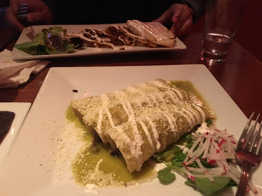 Mexican Restaurant «El Porton», reviews and photos, 3151 Broadway, New York, NY 10027, USA