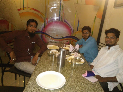 Husaini Family Restaurant, Husaini Complex, Washim Bypass Road, Akola, Maharashtra 444001, India, Restaurant, state MH