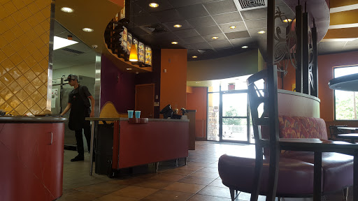 Mexican Restaurant «Taco Bell», reviews and photos, 4681 King St, Arlington, VA 22206, USA