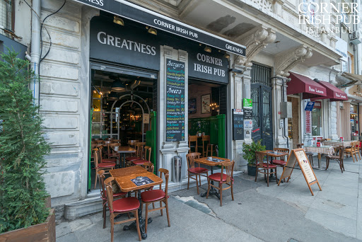 Corner Irish Pub