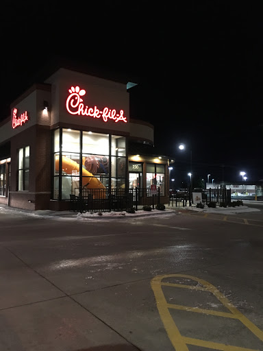 Fast Food Restaurant «Chick-fil-A», reviews and photos, 230 S Duff Ave, Ames, IA 50010, USA