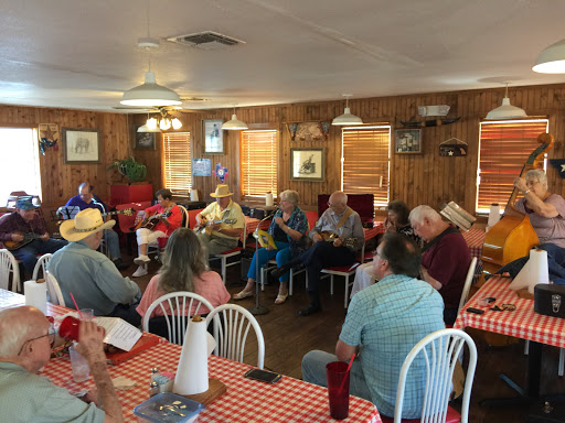 Barbecue Restaurant «Lone Star Bar-B-Que», reviews and photos, 6320 N Beach St, Haltom City, TX 76137, USA