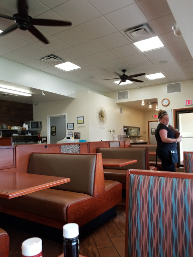 Diner «Saline Inn», reviews and photos, 434 E Michigan Ave, Saline, MI 48176, USA