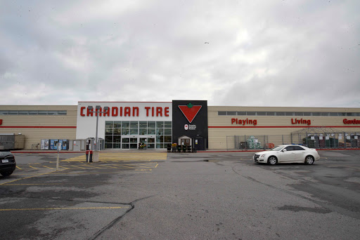 Canadian Tire Auto Service Centre, 300 Glendale Ave, St. Catharines, ON L2T 2L5, Canada, 
