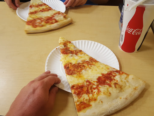 Pizza Restaurant «Joes Pizzeria», reviews and photos, 2812 Boardwalk, Wildwood, NJ 08260, USA