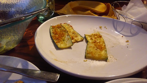 Italian Restaurant «Olive Garden», reviews and photos, 2150 Richmond Rd, Williamsburg, VA 23185, USA