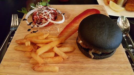Fire & Dine Bar n'restaurant