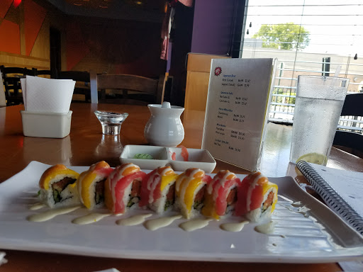 Sushi Restaurant «Sakura Nami Japanese Restaurant - All You Can Eat», reviews and photos, 439 E Ogden Ave, Clarendon Hills, IL 60514, USA