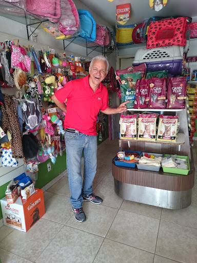 Pet Shop Labrador, Avenida Cristo Rei, QD 48, LT 13, 253 - St. Jao, Goiânia - GO, 74673-030, Brasil, Loja_de_animais, estado Goiás