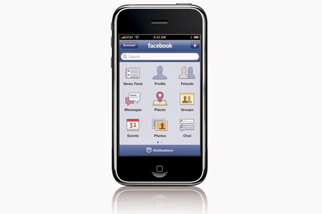 Lịch sử phát triển 10 năm của Facebook FB_EarlyiPhone.
