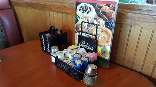 Restaurant «Perkins Restaurant & Bakery», reviews and photos, 2050 W Frontage Rd, Stillwater, MN 55082, USA