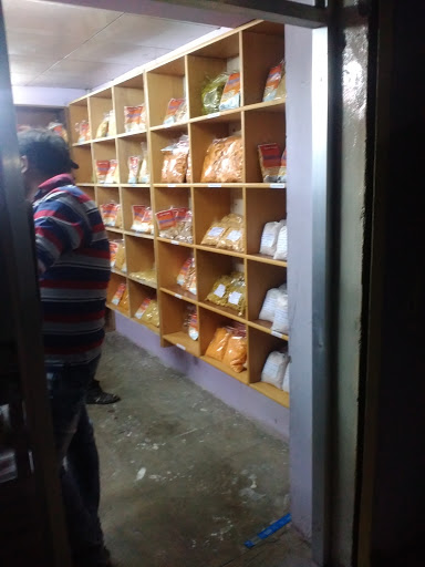 Deepak Bakery, D102, Gayatri Kunj, Ward 12/C, Shakti Nagar, Gandhidham, Gujarat 370201, India, Bakery_and_Cake_Shop, state GJ