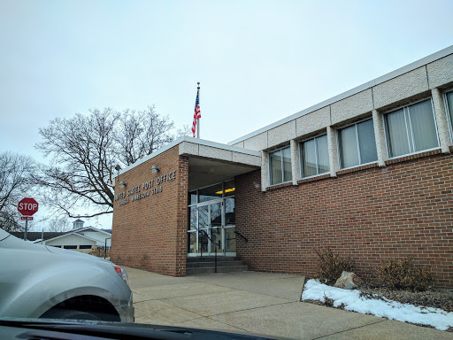 Post Office «US Post Office», reviews and photos, 300 N Pine St, Chaska, MN 55318, USA