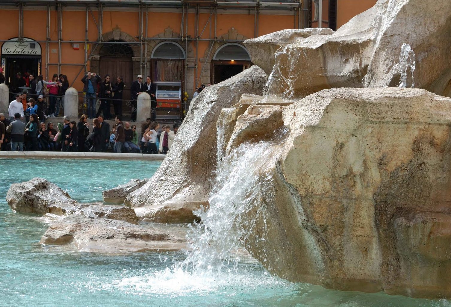 La Fontana di Trevi 1732-1762 | Roma Barocca e Rococò