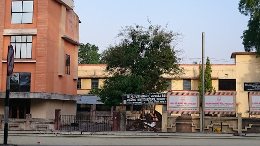 Patwardhan School, Wardha Rd, Sitabuldi, Nagpur, Maharashtra 440001, India, School, state MH