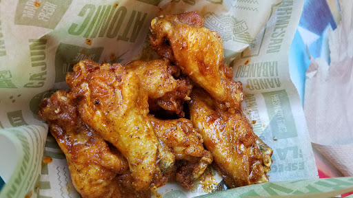 Chicken Wings Restaurant «Wingstop», reviews and photos, 245 S Glendale Ave b, Glendale, CA 91205, USA
