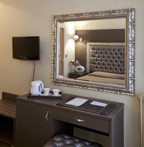 Hotel Lebron