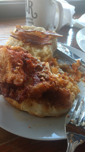 Southern Restaurant (US) «Streetcar Merchants of Fried Chicken, Doughnuts & Coffee», reviews and photos, 811 Prospect St, La Jolla, CA 92037, USA