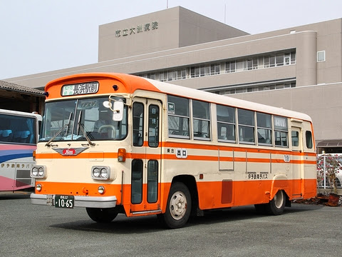 伊予鉄南予バス　1065号車 日野K-RL321