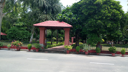 IGNOU Regional Office Rajghat, Gandhi Smriti & Darshan Samiti, Raj Ghat, New Delhi, Delhi 110002, India, University, state DL