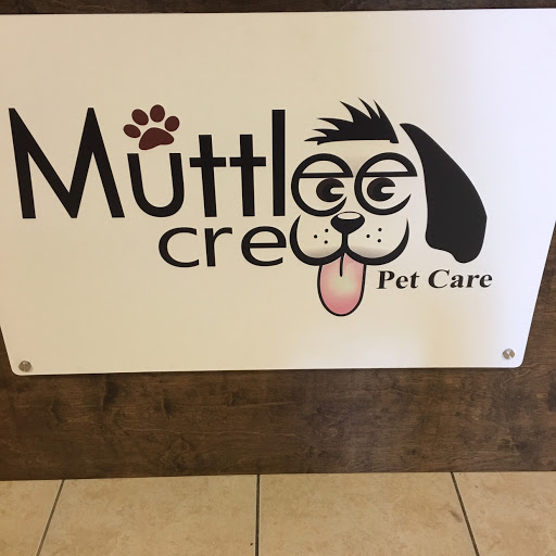 Muttlee Crew Pet Care logo