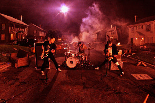 Behind The Scene Blink-182 Up All Night