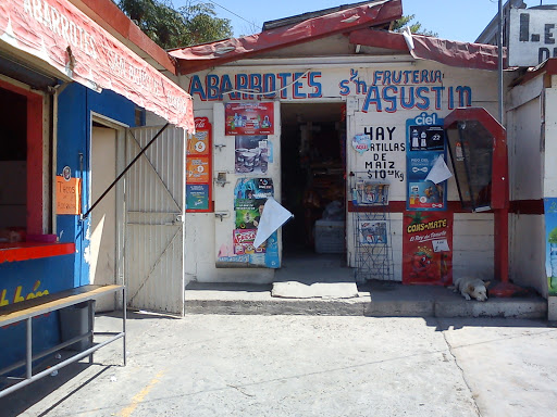 ABARROTES TIENDA, Plaza 6670, Aguaje de La Tuna 2a Sección, 22640 Tijuana, B.C., México, Tienda de ultramarinos | BC
