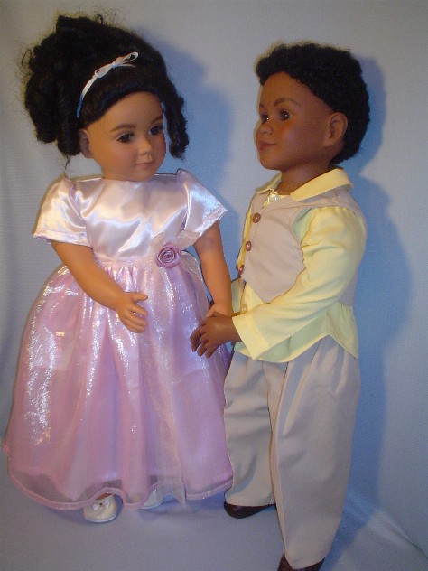 Black Doll Collecting: My Twinn Adopt a Friend Sale
