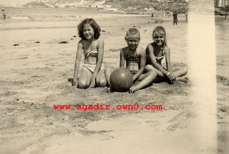 شاطئ اكادير قبل وبعد الزلزال سنة 1960 0004