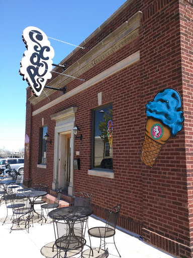 Ice Cream Shop «Scoops Ice Cream & Candy», reviews and photos, 5711 8th Ave, Kenosha, WI 53140, USA