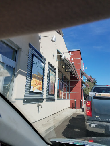 Fast Food Restaurant «Jack in the Box», reviews and photos, 3101 E Portland Rd, Newberg, OR 97132, USA