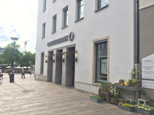 Commerzbank Paderborn Arbeitszeit Adresse Telefon