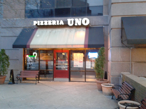 Restaurant «Uno Pizzeria & Grill», reviews and photos, 14 Martine Ave, White Plains, NY 10606, USA